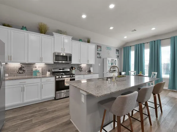 11918 Clearview Cove Dr, Humble, TX 77346