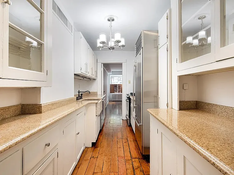117 E 91st St #1 — Photo 9