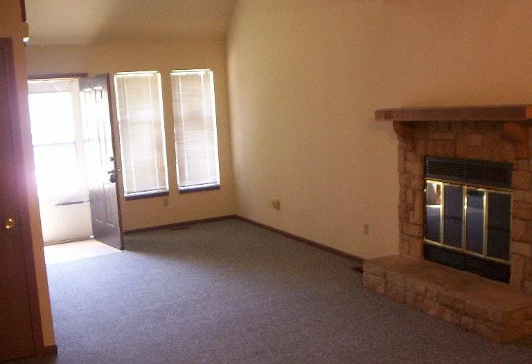 7324 N Liberty St — Photo 6