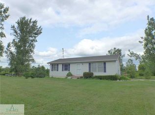 3162 Bass Ln, Mulliken, MI 48861