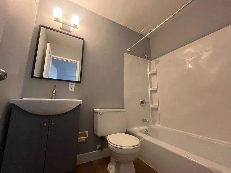 1517 E Royall Pl — Photo 19