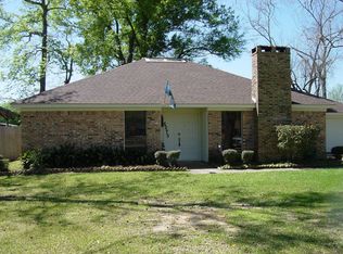 6275 Chisholm Trl, Beaumont, TX 77708