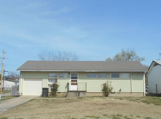 1544 Colorado Ave, Bartlesville, OK 74003