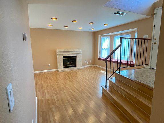 5th image of 1038 Alamitos Creek Dr