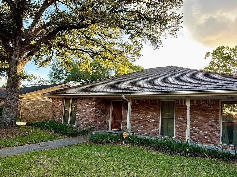 2729 Ramsey Dr — Photo 2