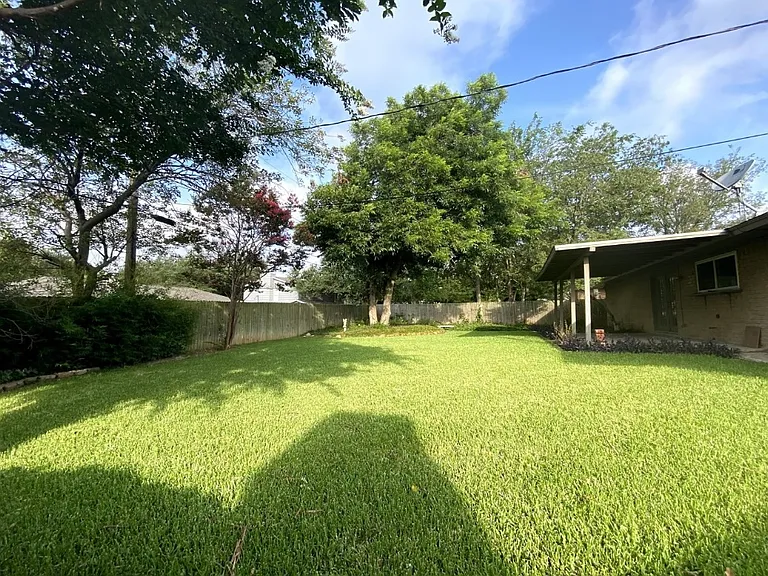 3417 Glenmont Dr — Photo 21
