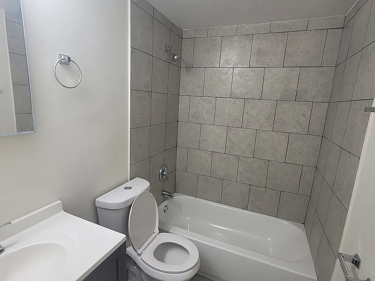 2200 Morningside Cir #A — Photo 8