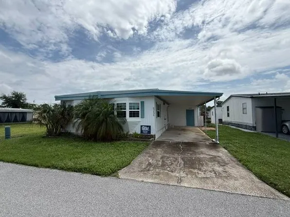 5636 Paradise Dr, New Port Richey, FL 34653