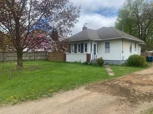 2313 Olmstead Rd, Kalamazoo, MI 49001