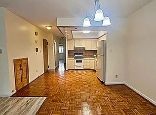 31-17 30th St #2A, Astoria, NY 11106