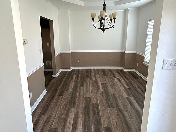 Dining Room with alcove for hutch