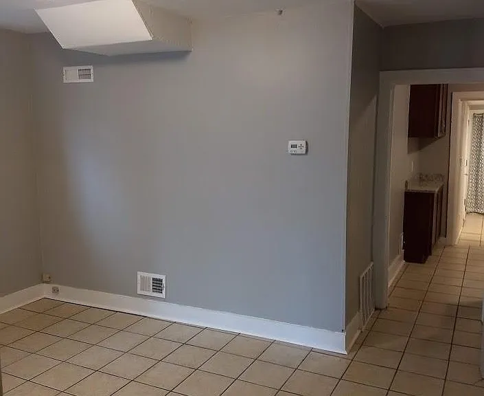 1638 N Arlington Pl — Photo 9
