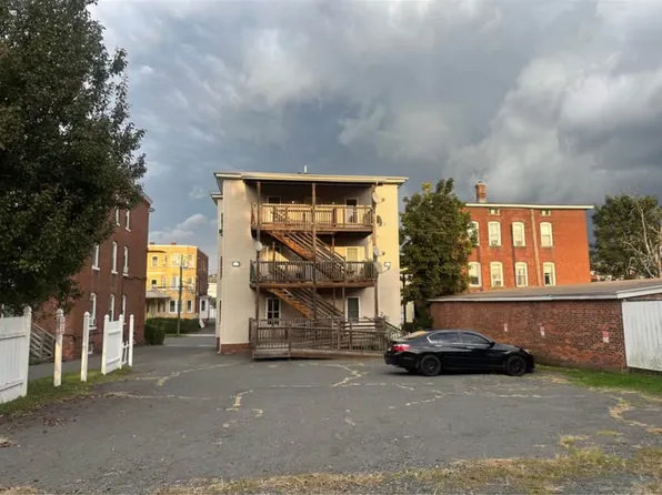 80 Silver St APT 2B, New Britain, CT 06053