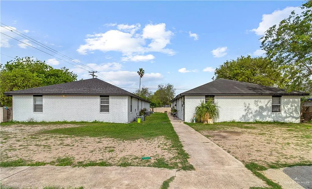 2 bed, 1.0 bath, 2310 sqft, $750 — Photo 1