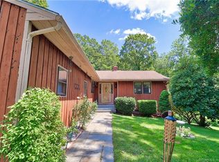 121 Osborn Rd, Naugatuck, CT 06770