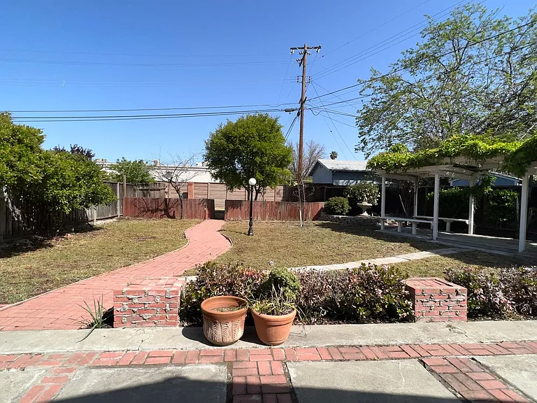 5683 Keymar Dr — Photo 11
