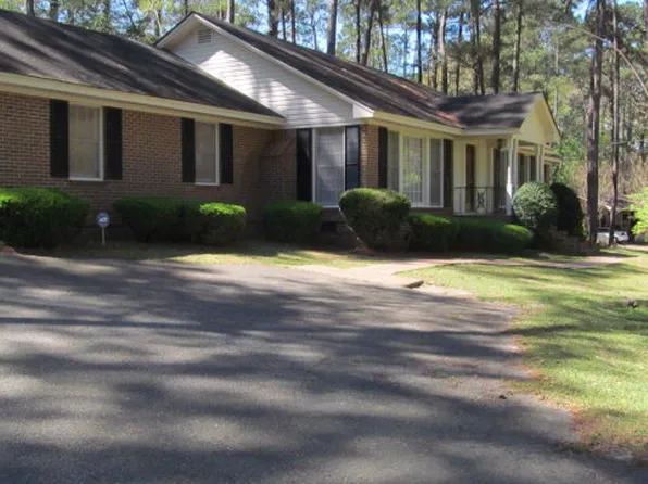 475 10th Ave NW, Cairo, GA 39828