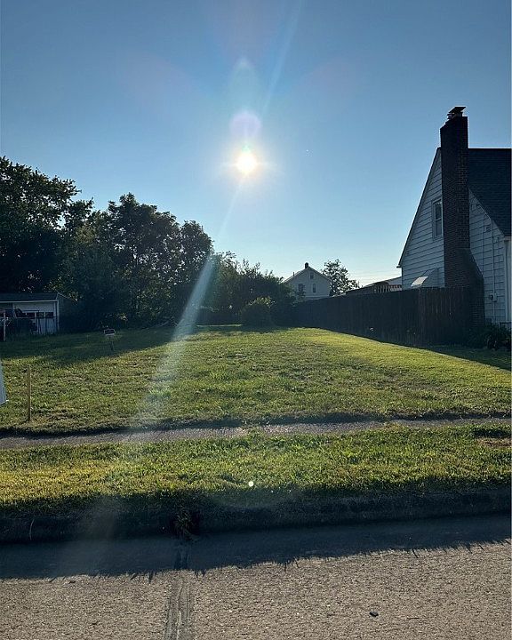 1st image of 410 Indiana Ave