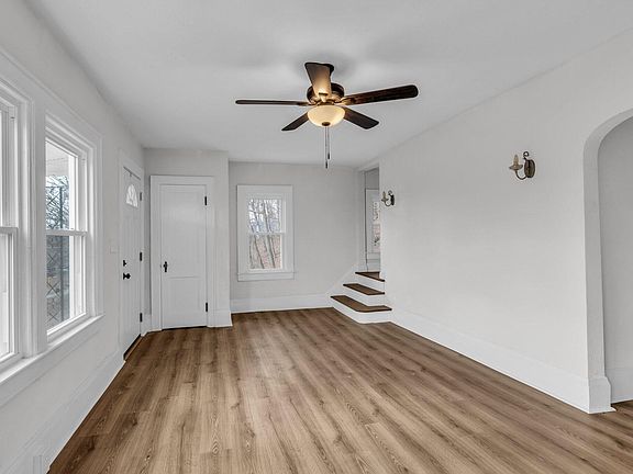 2nd image of 225 Longview Dr