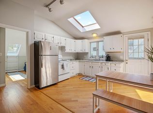 527 Cumberland Ave APT 3, Portland, ME 04101