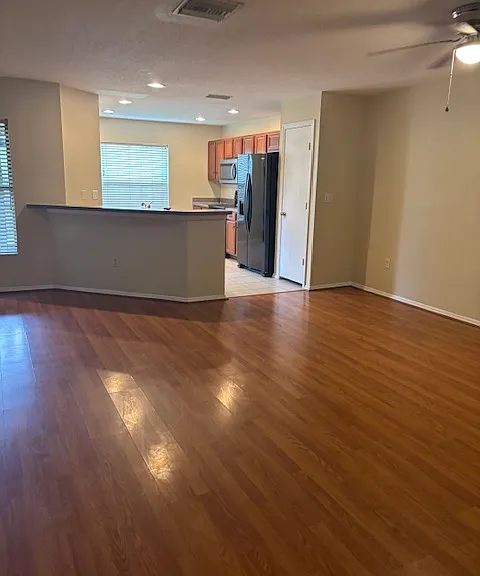 2503 Oleander Lakes Dr — Photo 16