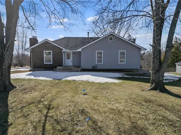 4034 Singapore St, Excelsior Springs, MO 64024