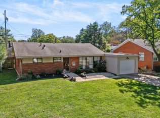 3012 Nepperhan Rd, Louisville, KY 40220