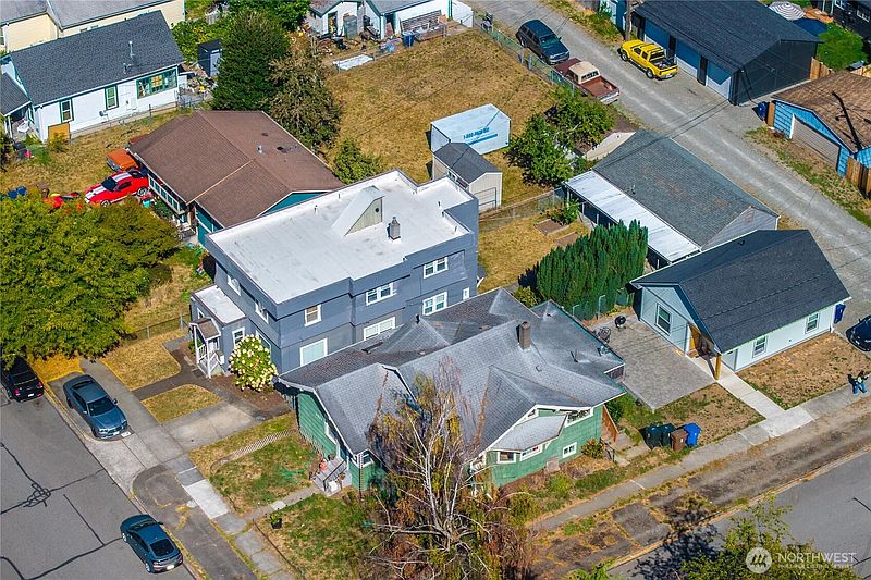 5th image of 3827 S K Street