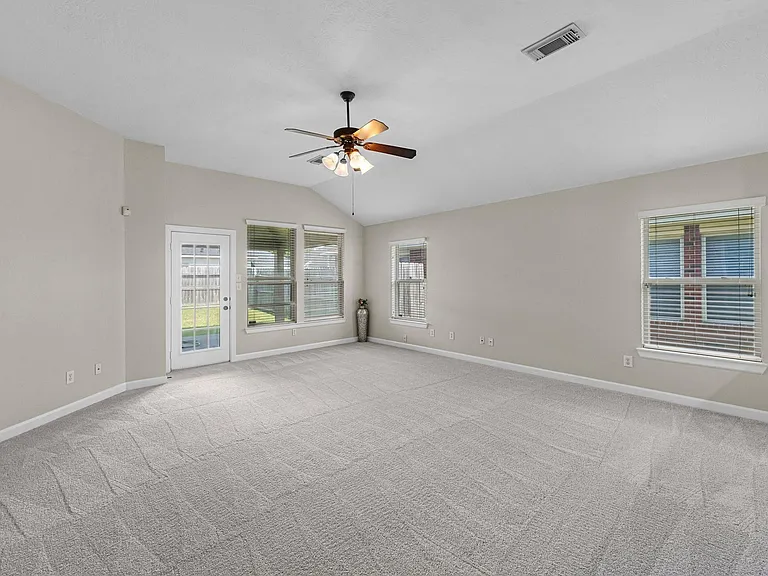 4014 Pinecrest Holw — Photo 19