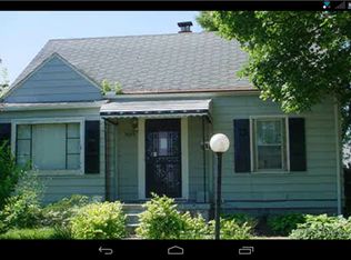 3025 W Mott Ave, Flint, MI 48504