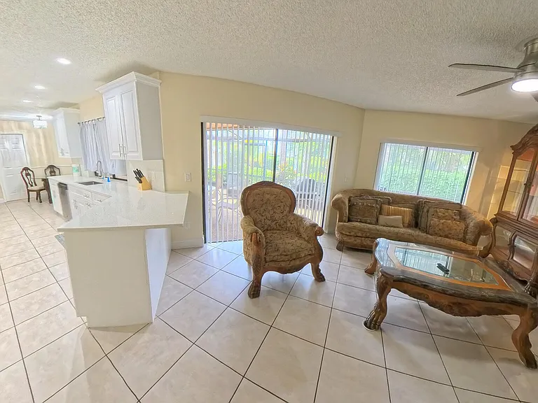 13484 Jonquil Ct — Photo 25