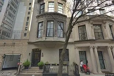 5 East 67th Street in Lenox Hill