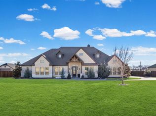 117 Vail Ln, Waxahachie, TX 75167