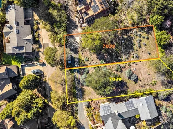 7039 Buckingham Blvd, Berkeley, CA 94705