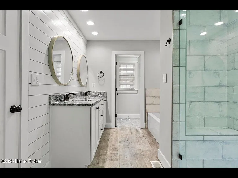 19 Clubhouse Ct — Photo 20