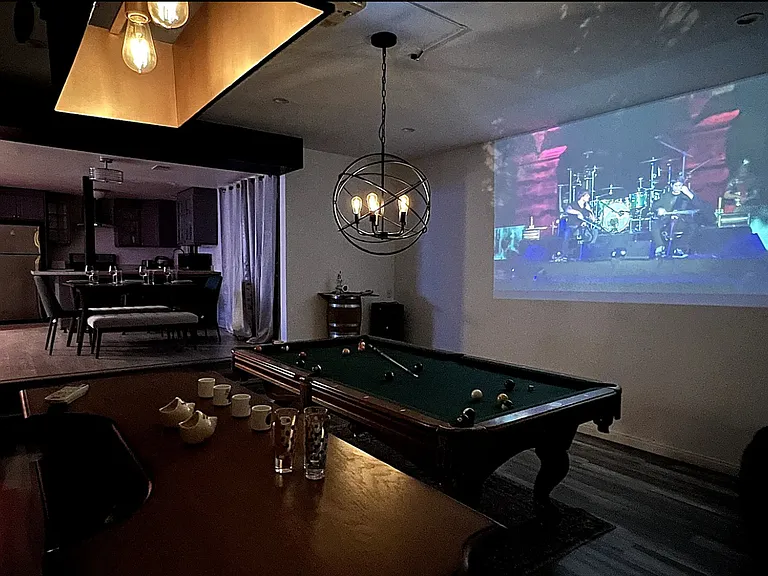21001 Costanso St — Photo 36