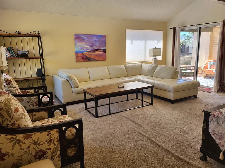 1281 W Calle Serrano — Photo 2