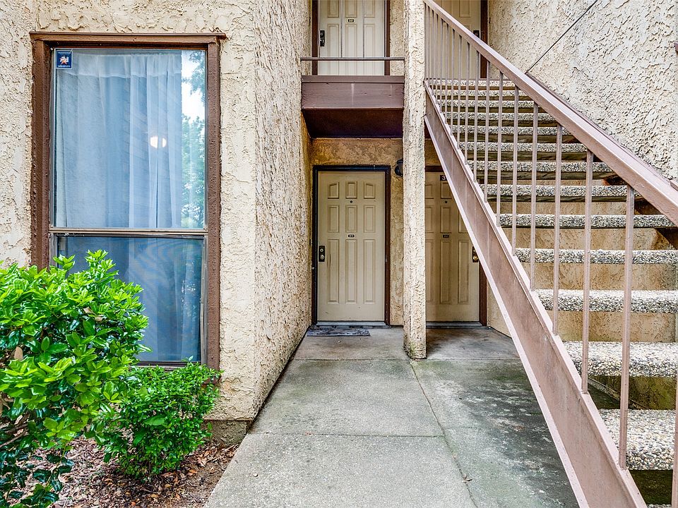 1st image of 1900 Cloisters Dr APT 311