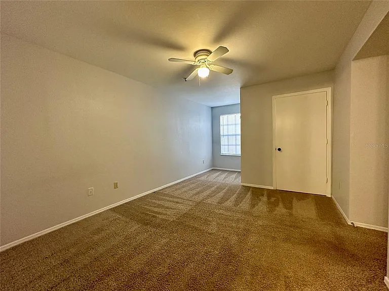 1610 Columbia Arms Cir #131 — Photo 16