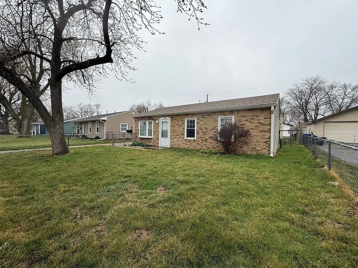 Building Photo - 1114 Hiatt St