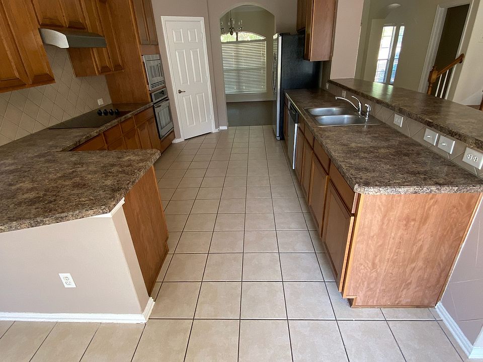1st image of 4713 Monarch Dr