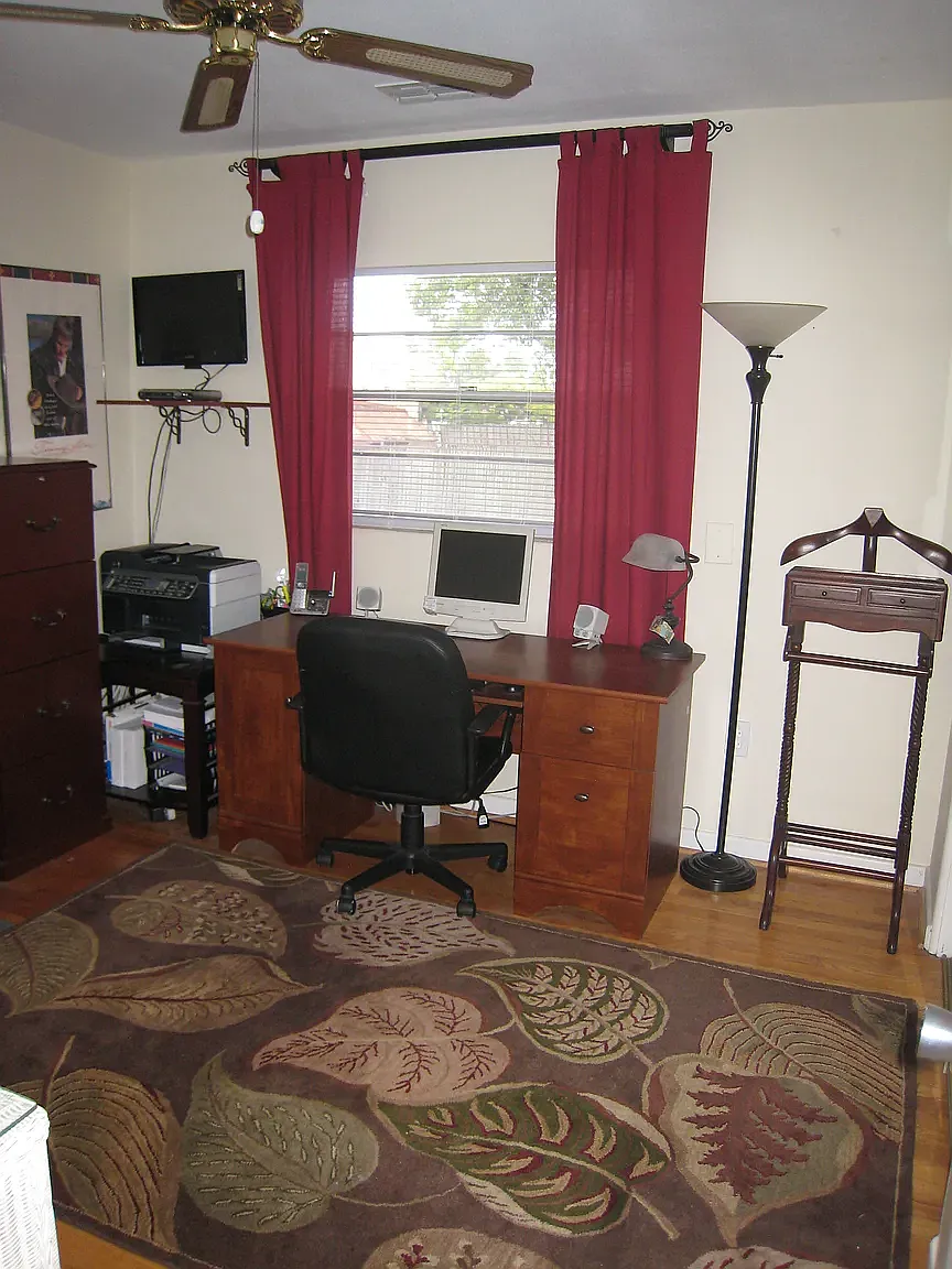 3 bed, 1260 sqft, $2,200 — Photo 4
