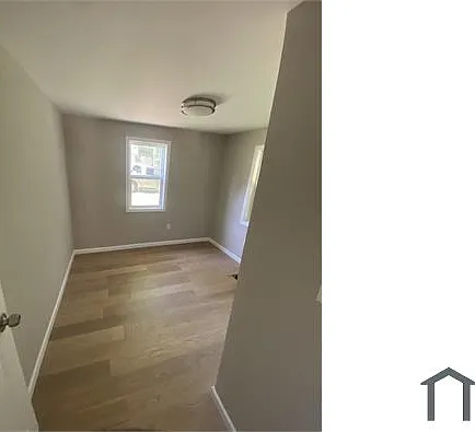 1324 Vinesville Rd — Photo 3