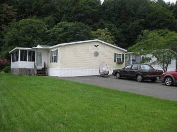 1st image of 305 Ashford Ln
