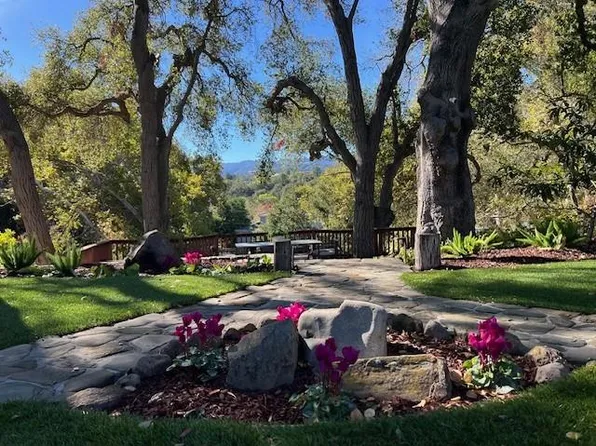 10601 Madera Dr, Cupertino, CA 95014