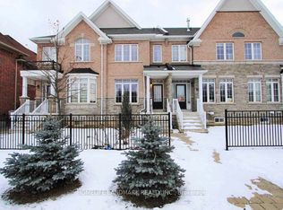 64 Mack Clement Ln, Richmond Hill, ON L4S 0G2