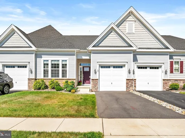 68 Belmont Rd, Plumsted, NJ 08533