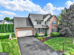 2240 Bernays Dr, York, PA 17404