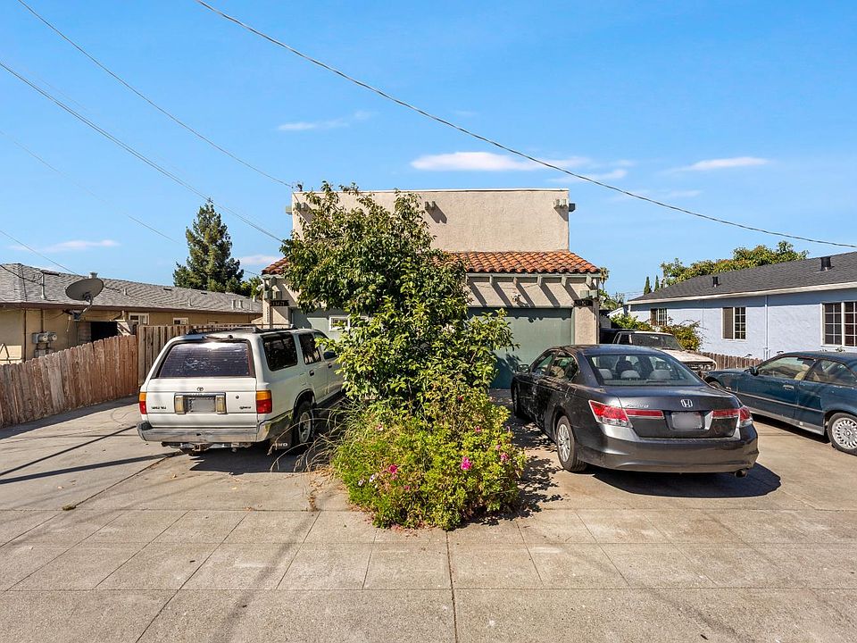 1st image of 33419 5th St