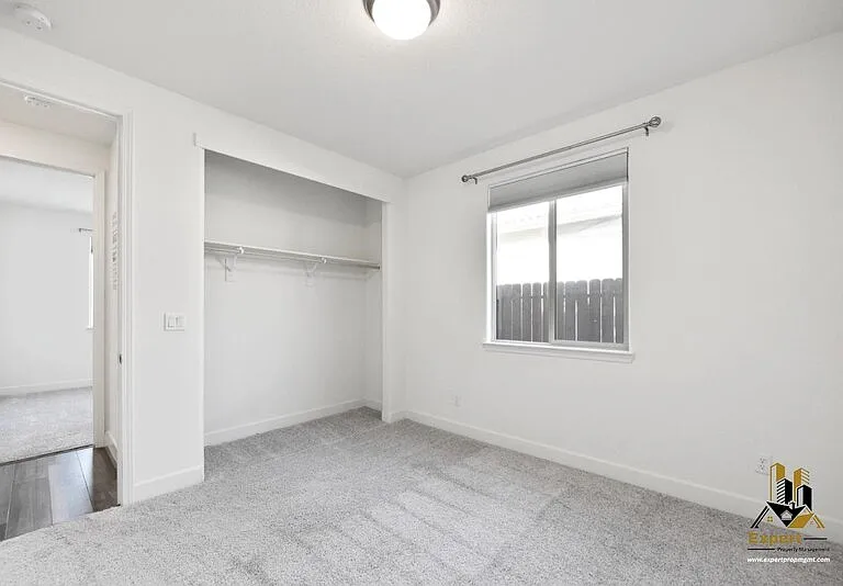 4040 Swing Way — Photo 18